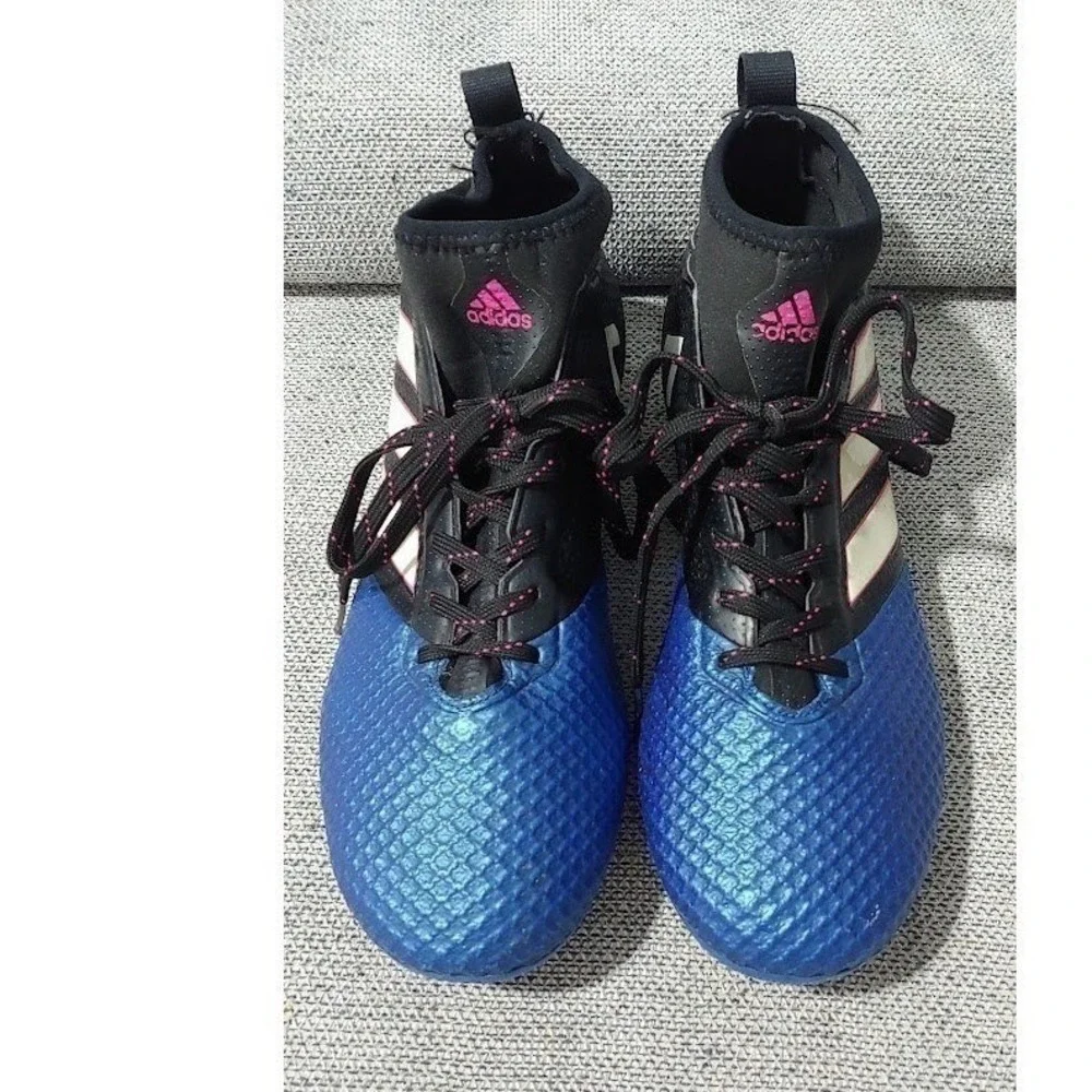 Adidas Predator  Men's 7 Black Blue Indoor Turf Soccer Shoes  PRB698001